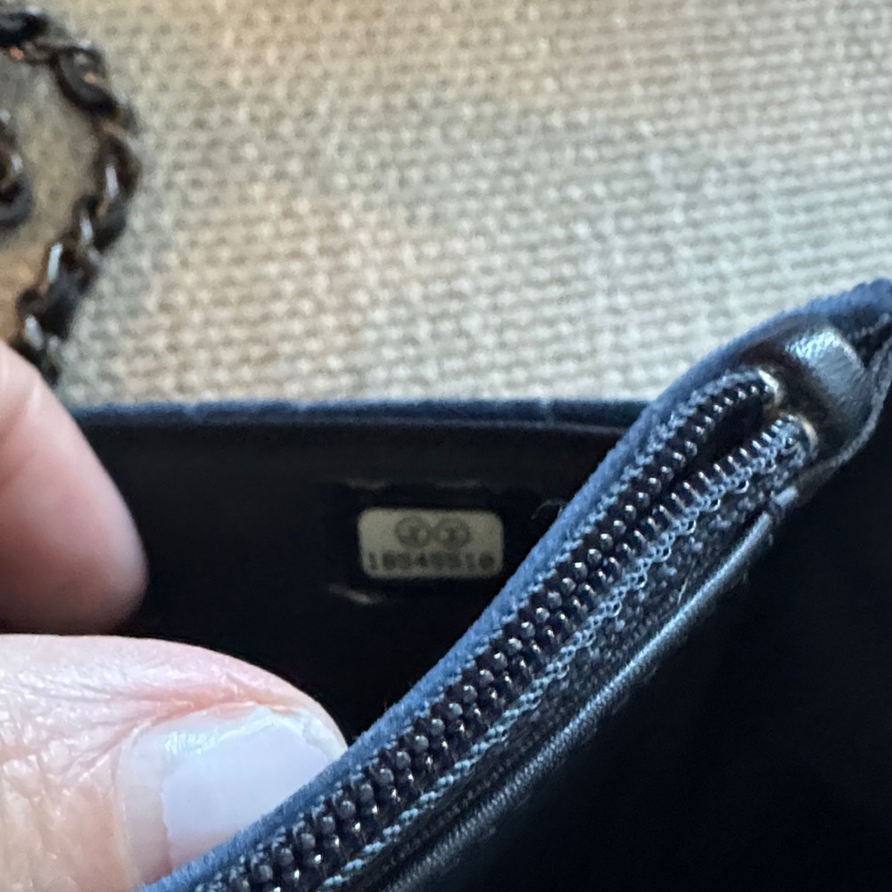 CHANEL Navy velvet boy bag. Crossbody Bag+Vintage - Picture 11 of 11